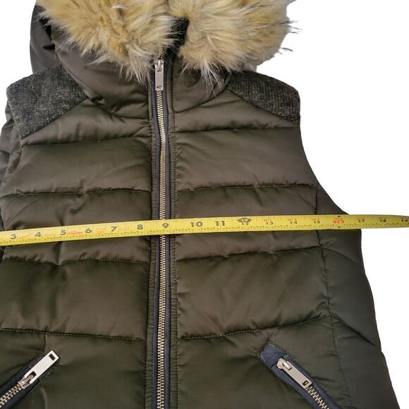 Zara Trafaluc outerwear olive green puffer vest - Picture 11 of 13